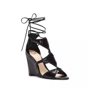 Vince Camuto Maria Wedge
